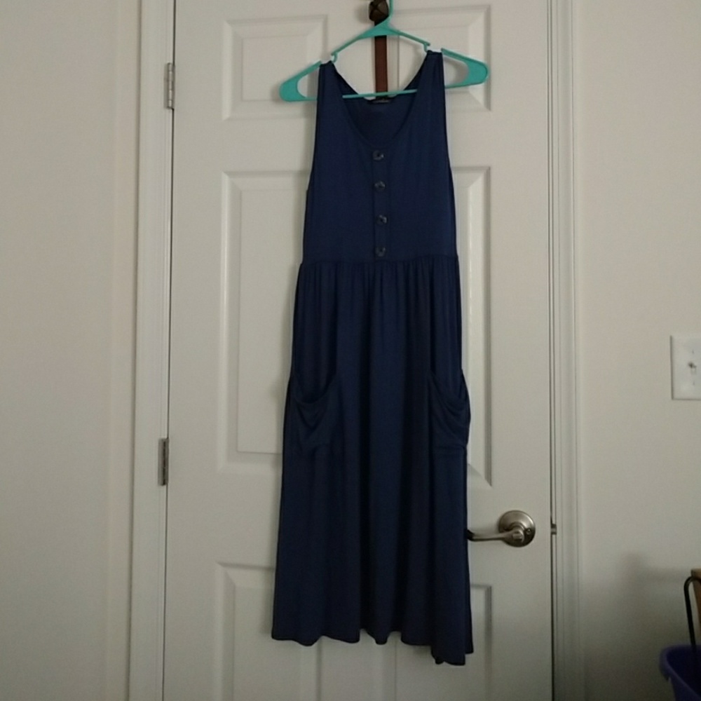 Button pocket dress nwot
